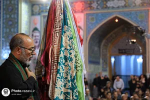 عزاداری سنتی شب ششم محرم در &laquo;حسینیه حرم&raquo;