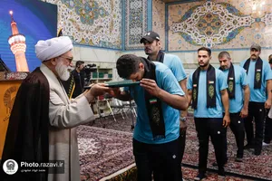 آیین بدرقه کاروان پارالمپیک در حرم مطهر رضوی