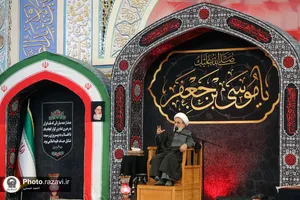 وداع زائران حرم رضوی با 5 شهید مدافع حرم در شام شهادت حضرت موسی بن جعفر علیه السلام