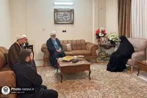 دیدار تولیت آستان قدس رضوی با خانواده شهیدان نظری