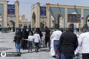 تشرف کاروان زیارتی تبریز به حرم مطهر رضوی