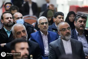 اهدای قالی و منسوجات نفیس آسیای مرکزی به آستان قدس رضوی