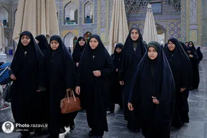  بازدید خواهران خدمه حرم مطهر رضوی از بخش&zwnj;های مختلف حرم امام رضا علیه&zwnj;السلام 