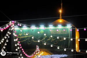 حال و هوای حرم مطهر رضوی در شب عید غدیر