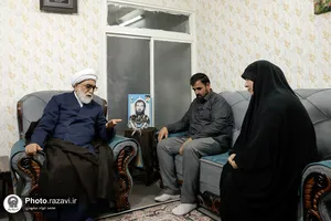 دیدار تولیت آستان قدس رضوی با دو خانواده فرزند پذیر مشهدی