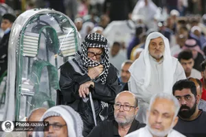 مراسم چهارپایه&zwnj;خوانی کشورهای جهان اسلام در حرم مطهر رضوی