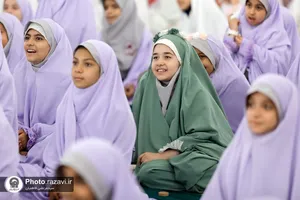 &laquo;پرواز پروانه&zwnj;ها&raquo; در حرم مطهر امام رئوف
