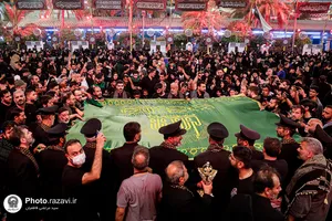 عزاداری کاروان سفیران امام رئوف علیه&zwnj;السلام در بین&zwnj;الحرمین