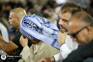 مراسم عزاداری دهه اول محرم زائران غیر ایرانی در حرم مطهر رضوی