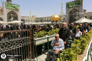 تشرف جانبازان قطع نخاعی 70درصد به حرم مطهر رضوی