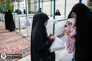 ضیافت افطاری زائران حرم مطهر رضوی در شب میلاد کریم اهل بیت-1