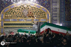 طواف پیکر رهبر شهید