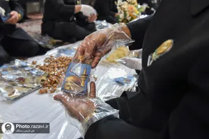 بسته&zwnj;بندی نبات متبرک حضرت