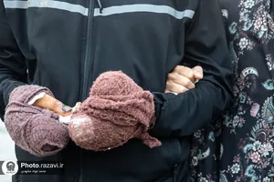تشرف جمعی از مجروحان لبنانی به حرم مطهر رضوی