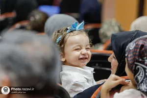 همایش ترویج تغذیه با شیر مادر