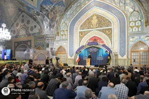 حال و هوای حرم مطهر رضوی در شب شهادت امام صادق علیه&zwnj;السلام