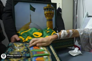 حضور خدام حرم مطهر رضوی در بیمارستان شیخ راغب حرب الجامعی لبنان