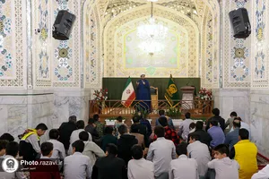 جشن تکلیف نوجوانان روزه اولی در حرم مطهر رضوی