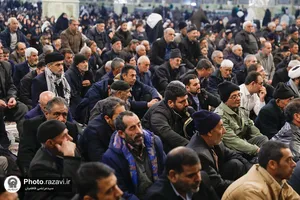تشرف کاروان زائران آذربایجان شرقی به حرم مطهر رضوی
