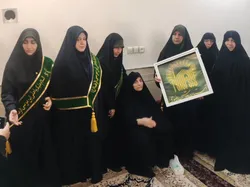 دیدار خادمیاران کانون ایثار و شهادت رضوی قم با خانواده شهید صداقت