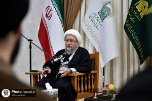 نشست صمیمی آیت الله آملی لاریجانی با طلاب مدرسه عالی فقاهت