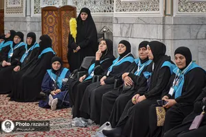 تشرف زائران کشور آذربایجان به حرم مطهر رضوی
