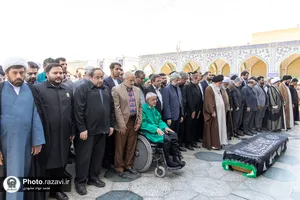 تشییع پیکر مادر شهیدان خوراکیان