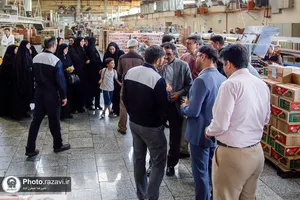 بازدید کارکنان آستان قدس رضوی از شرکت صنایع غذایی رضوی