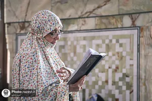 بزرگداشت رهبر شهید انقلاب در رواق نجمه&zwnj;خاتون حرم مطهر رضوی