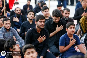 مراسم عزاداری هیئت ابناءالرضا(ع) در حرم مطهر رضوی