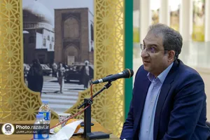 اهدای مدال طاها نعمتی به آستان قدس رضوی
