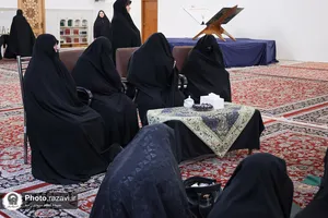 محفل قرآنی &laquo;ام&zwnj;ابیها&raquo; در حرم مطهر رضوی