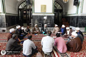 نشست تخصصی خوانش و مباحثه بیانیه &laquo;حوزه پیشرو و سرآمد&raquo;-1