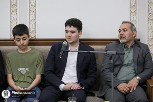دیدار دانش&zwnj;آموزان افتخارآفرین تیم ملی المپیاد هوش مصنوعی با تولیت آستان قدس رضوی