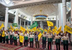 تجدید بیعتِ خادم‌یاران با امام زمان (عج) در آستان مقدس شاهچراغ (ع) + تصاویر