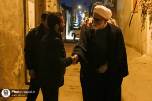 حضور تولیت آستان قدس رضوی در منزل شهید رضا رضوانی