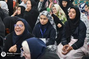 تشرف دانش&zwnj;آموزان مدارس استثنایی کشور به حرم مطهر رضوی
