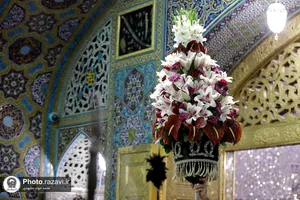 آیین تعویض پرچم گنبد و پوش ضریح مطهر حضرت رضا علیه&zwnj;السلام به مناسبت حلول ماه ربیع&zwnj;الاول
