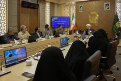 رونمایی از کتاب روند شناسی دکترین نفوذ دشمن در ایران در کتابخانه حرم رضوی