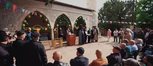 حضور خدام حرم مطهر رضوی در جمع مردم منطقه جبیل ، روستای علمات