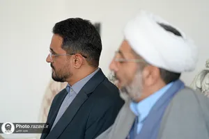 دیدار مدیر پشتیبانی آستان قدس رضوی با خانواده شهید احمد صفرزاده