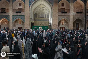 تشرف خانواده شهدا و جانبازان لامرد فارس به حرم مطهر رضوی
