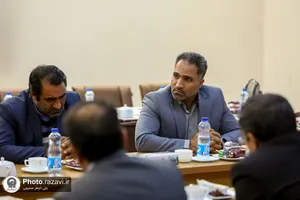 بازدید اعضای پدافند غیر عامل حرم مطهر رضوی از هلال احمر