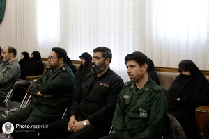 دیدار جمعی از فرماندهان سپاه امام رضا(ع) و پاسداران یگان حفاظت حرم مطهر رضوی با تولیت آستان قدس رضوی