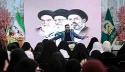جمعی از ایتام کشور عراق میهمان آستان امام مهربانی‌ها شدند
