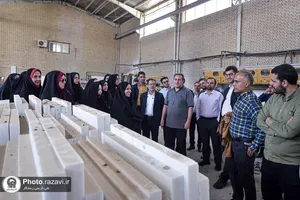 بازدید کارکنان آستان قدس رضوی از منطقه آزاد اقتصادی سرخس

