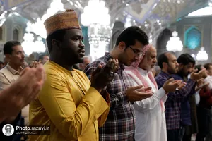 اقامه نماز عید سعید قربان در حرم مطهر رضوی