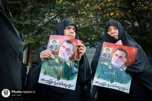 تشییع پیکر شهید نیلفروشان در مشهد