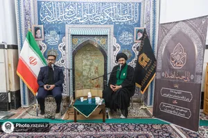 گفتمان نماز در حرم مطهر رضوی