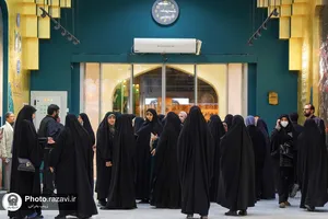 بازدید شرکت کنندگان چهل و یکمین دوره مسابقات بین المللی قرآن کریم از نمایشگاه رواق خدمت-2